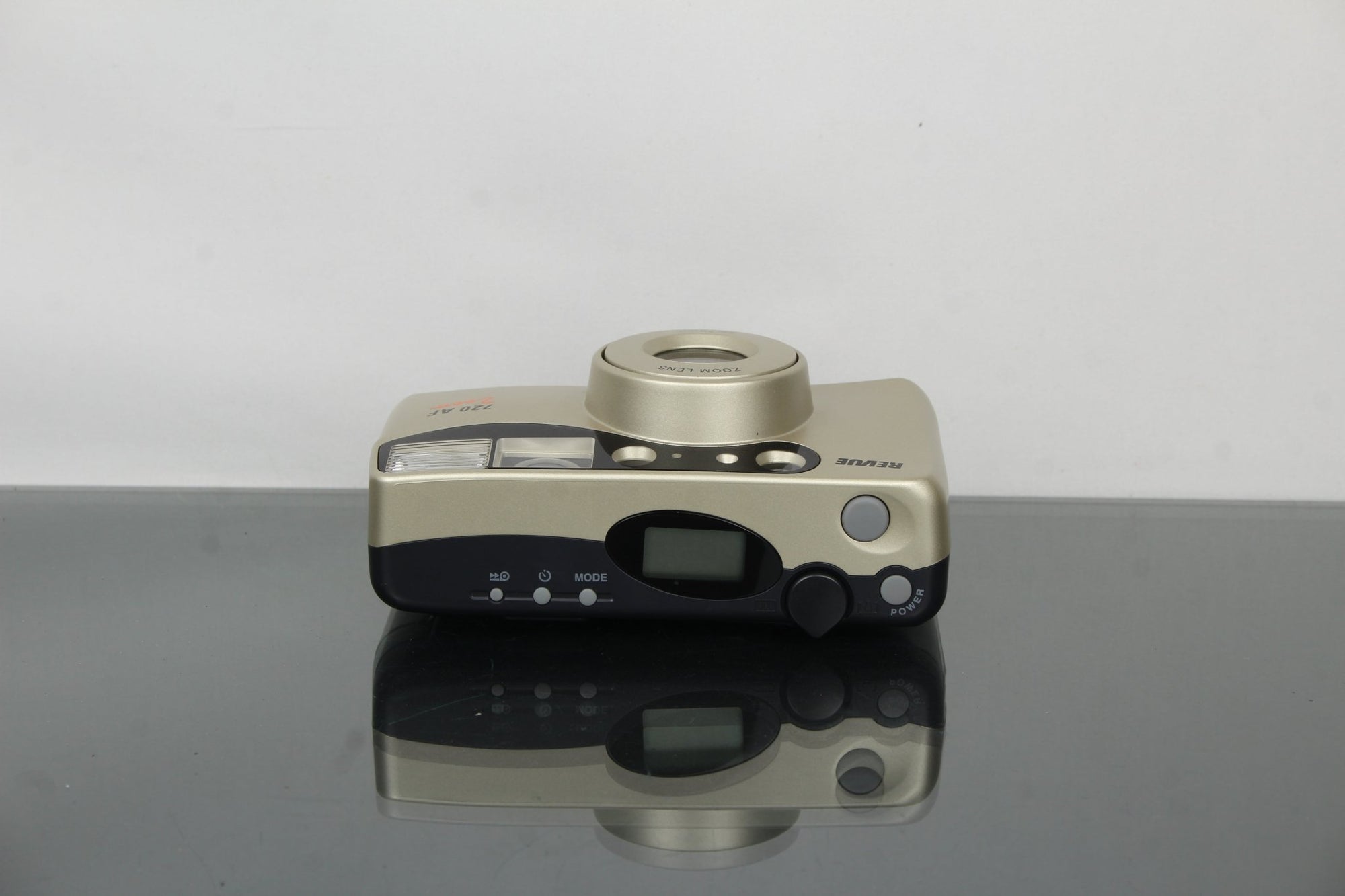 Revue 720 AF Zoom - Dutch|Thrift