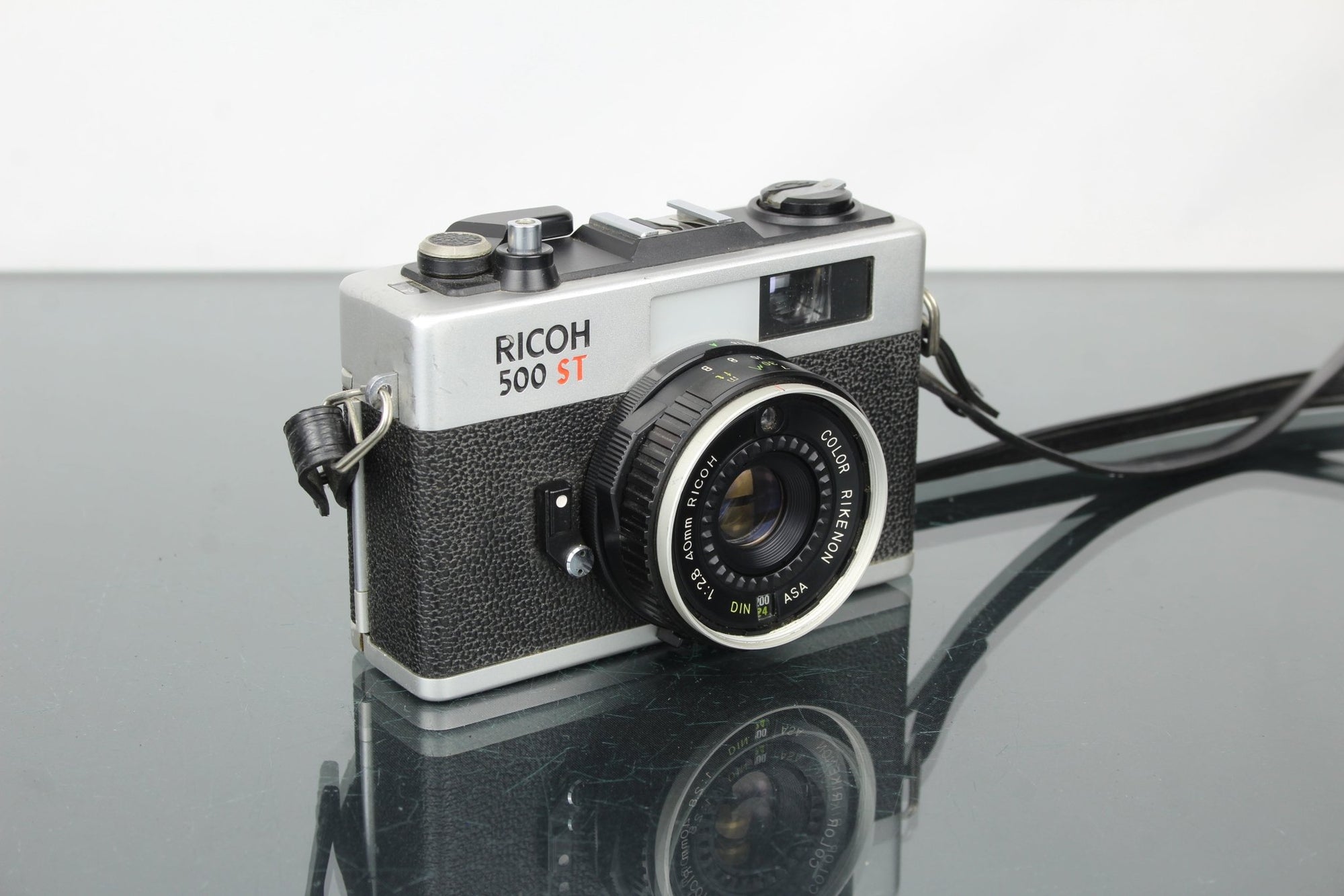 Ricoh 500 ST - Dutch|Thrift