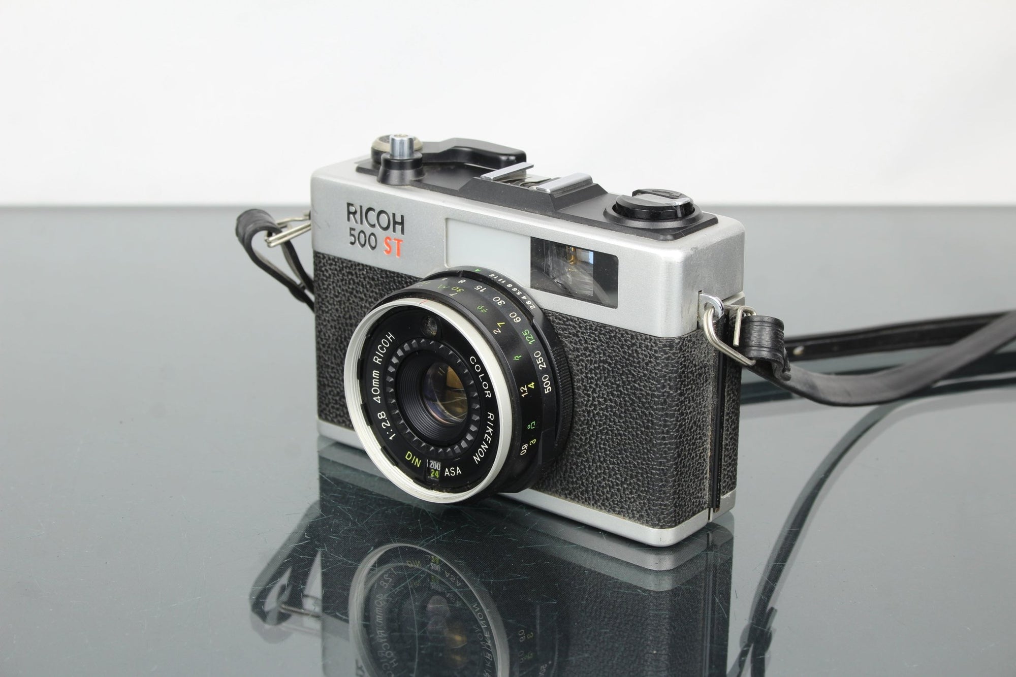 Ricoh 500 ST - Dutch|Thrift