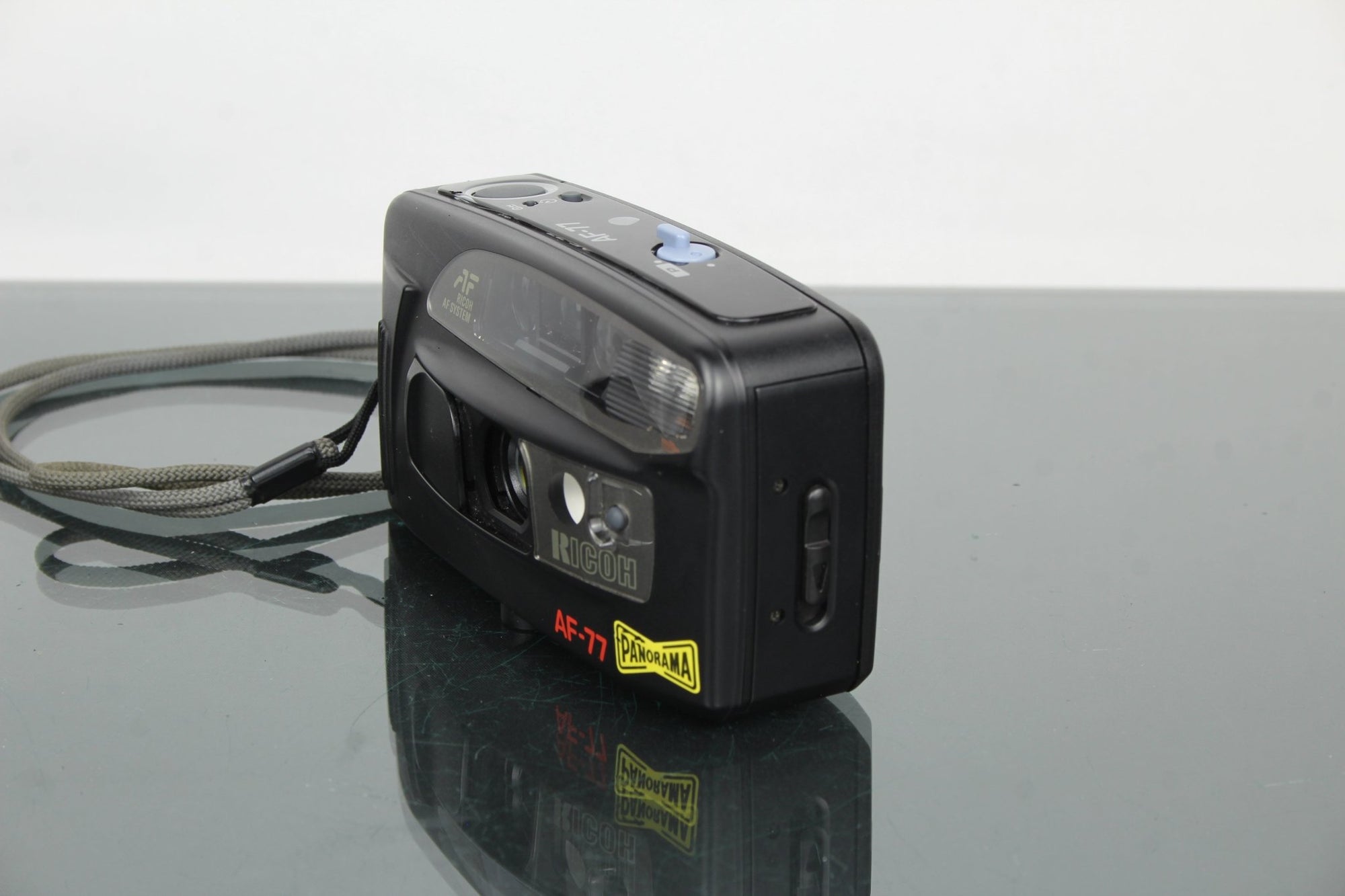 Ricoh AF - 77 - Dutch|Thrift