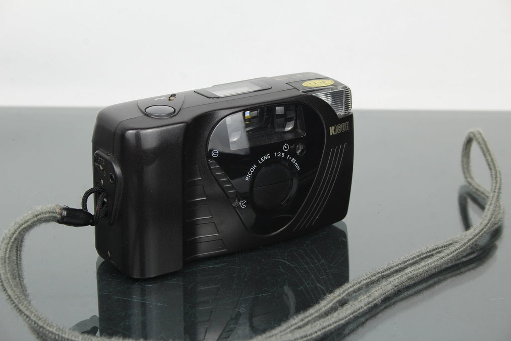 Ricoh FF - 9 - Dutch|Thrift