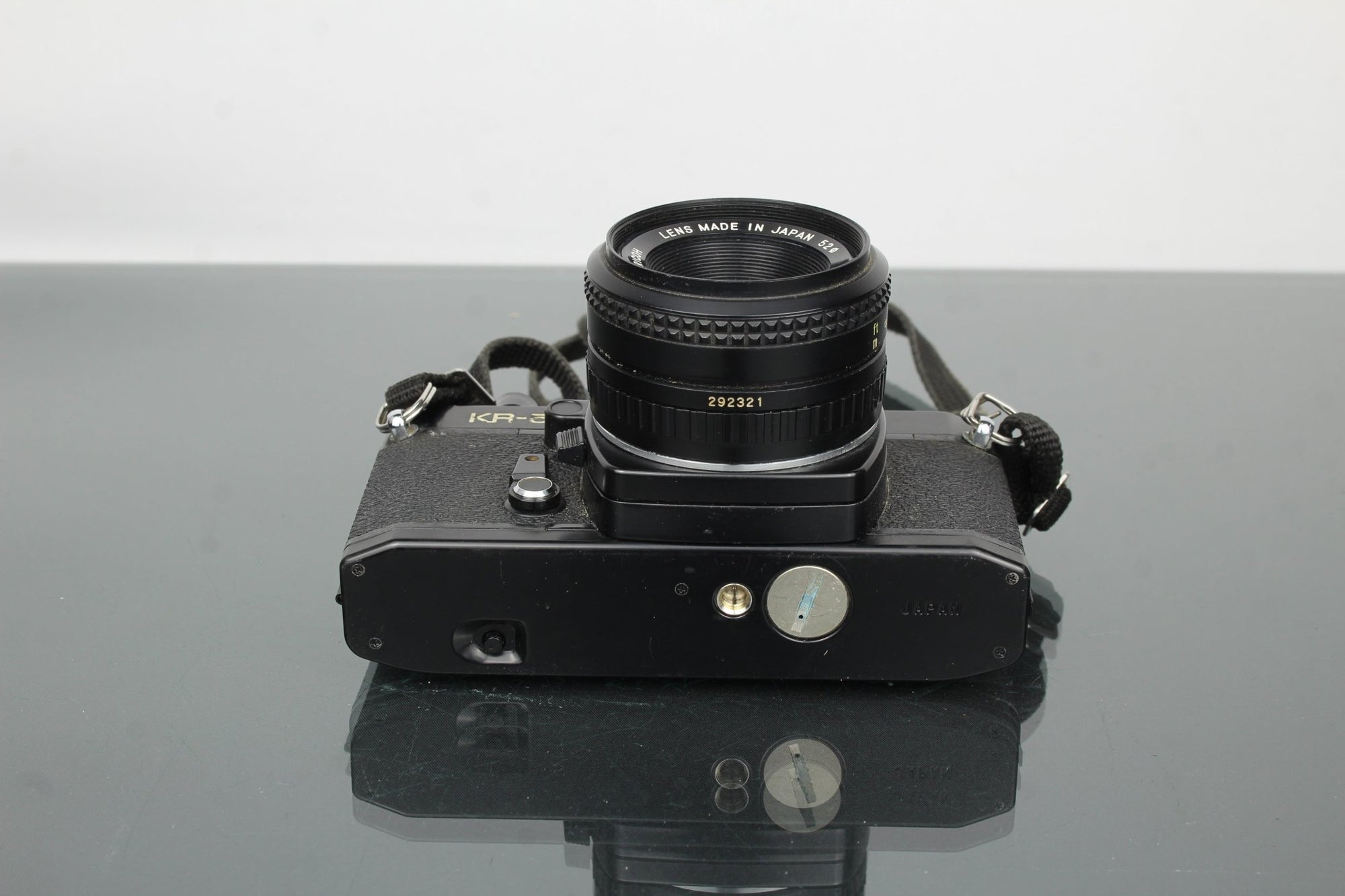 Ricoh KR - 5 + Rikenon 55mm 1:2.2 lens - Dutch|Thrift