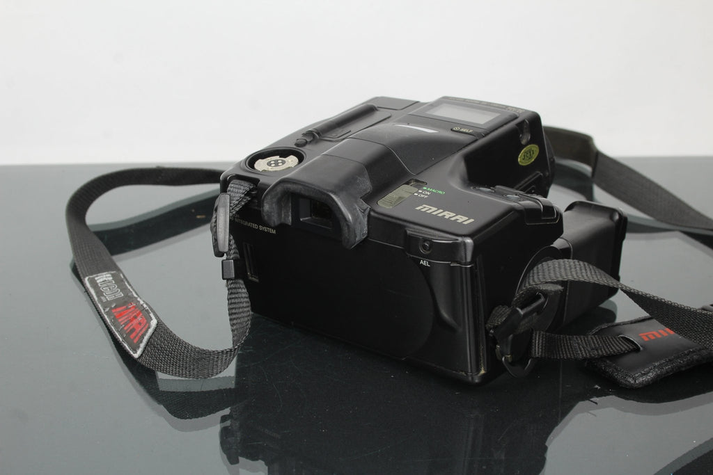 Ricoh Mirai Zoom 35 - 135mm + Ricoh Flash - Dutch|Thrift