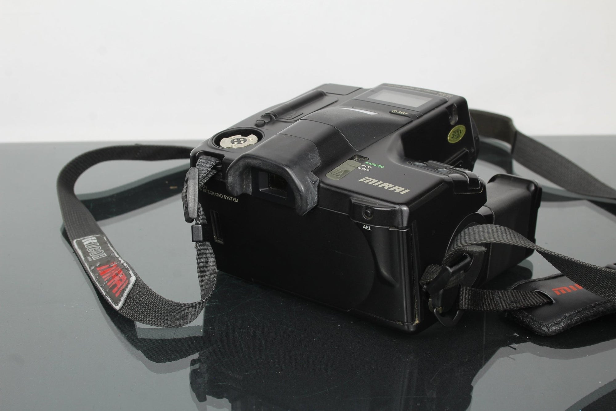 Ricoh Mirai Zoom 35 - 135mm + Ricoh Flash - Dutch|Thrift