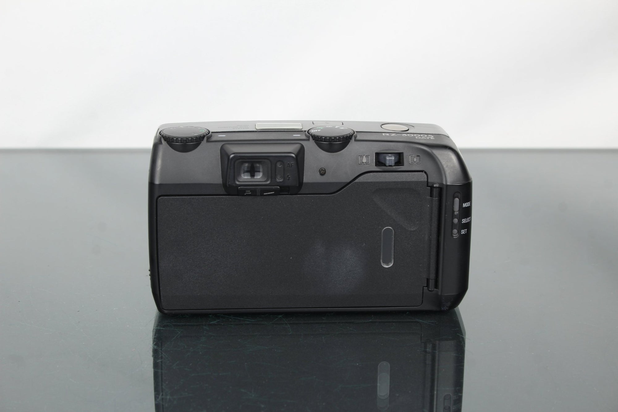 Ricoh RZ - 3000S Date - Dutch|Thrift