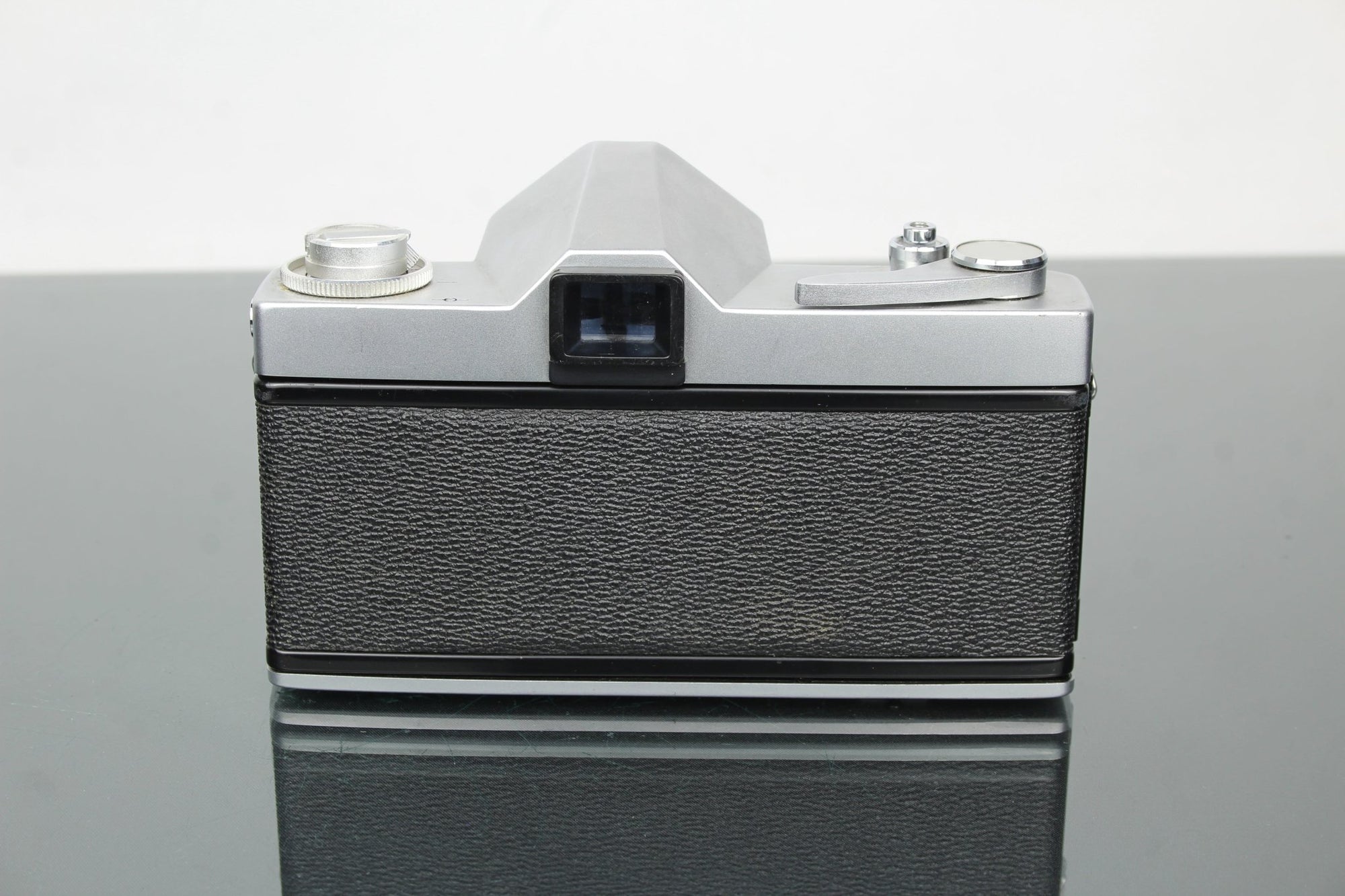 Ricoh Singlex TLS + 50mm 1:2 Auto Rikenon lens - Dutch|Thrift