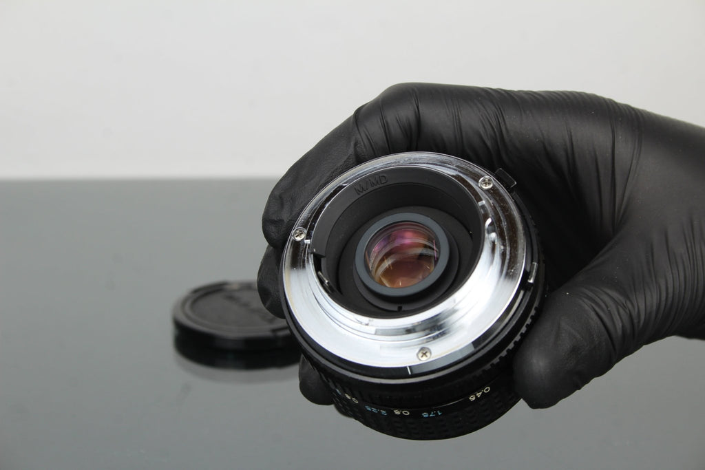 RMC Tokina 28mm 1:2.8 Minolta MD Mount - Dutch|Thrift