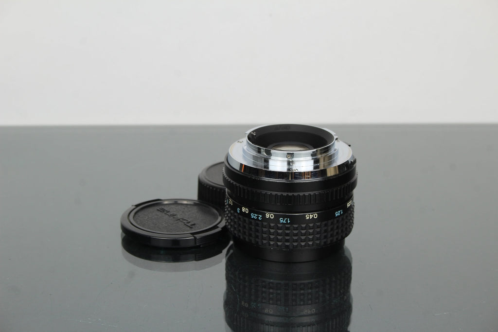 RMC Tokina 28mm 1:2.8 Minolta MD Mount - Dutch|Thrift
