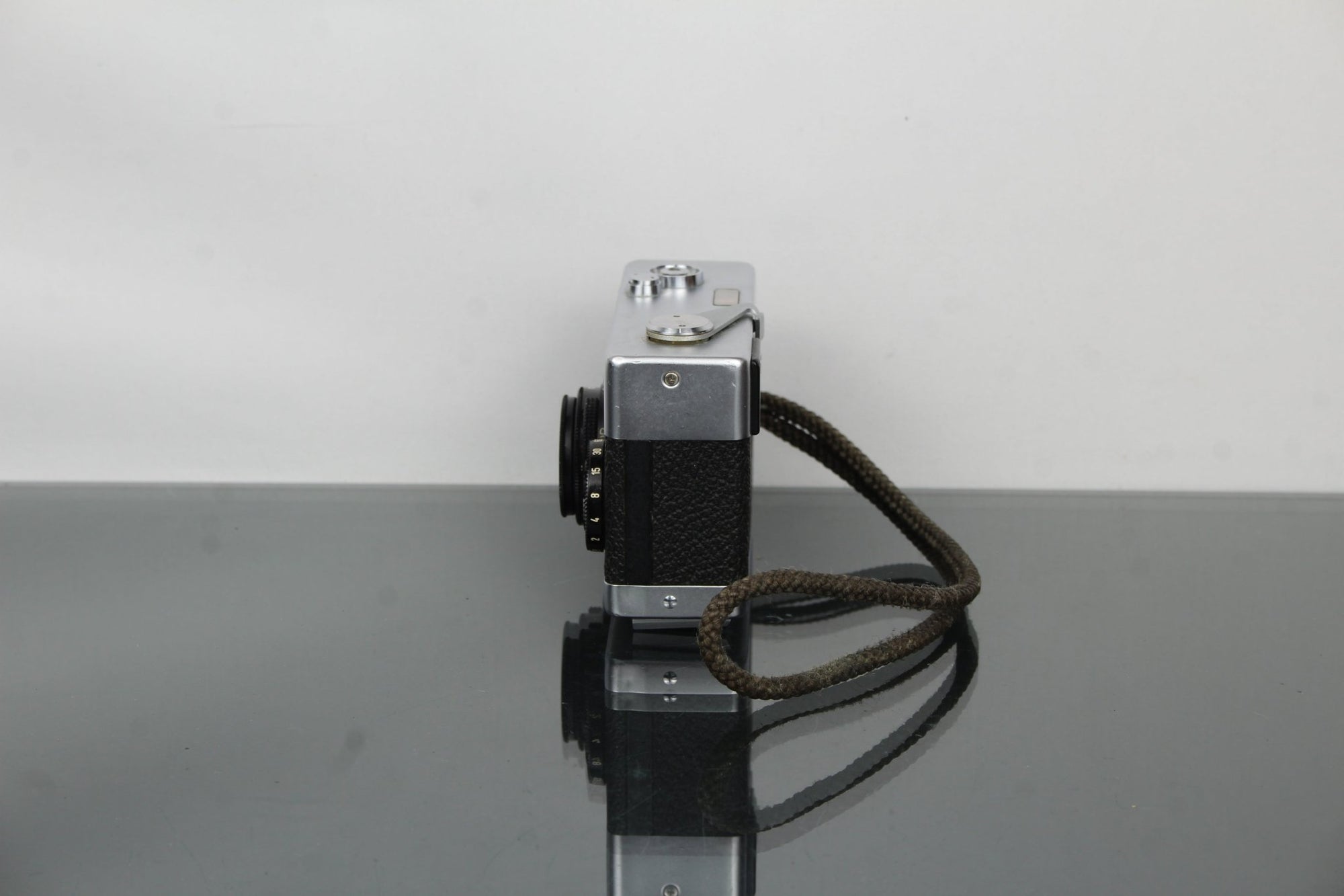 Rollei 35 1:3.5 f+40mm - Dutch|Thrift