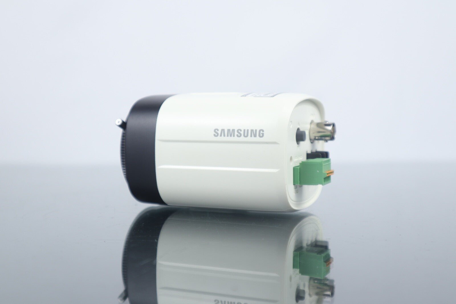 Samsung SCB - 5003P | CCTV Security Camera - Dutch|Thrift