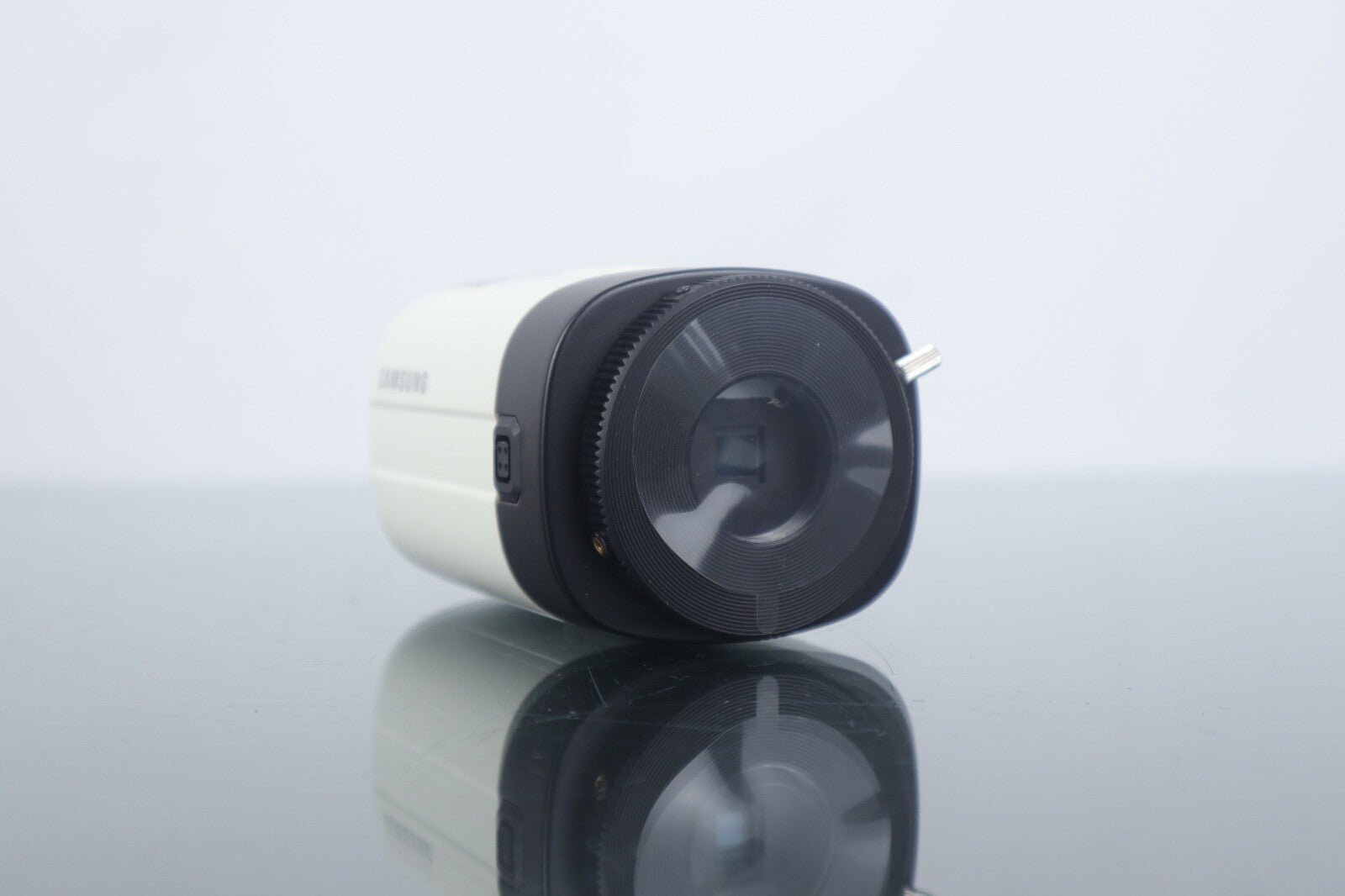 Samsung SCB - 5003P | CCTV Security Camera - Dutch|Thrift