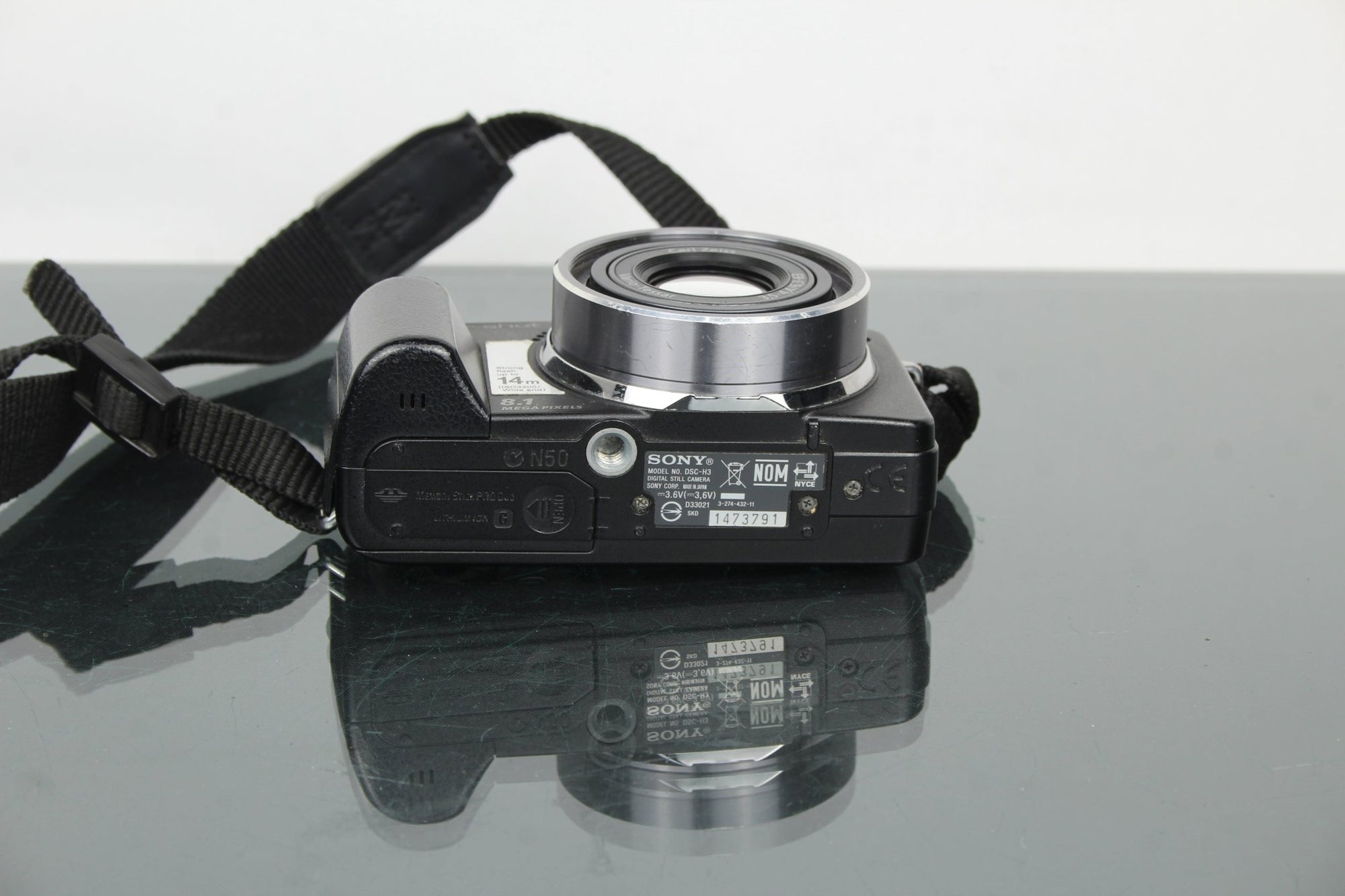 Sony Cyber - shot DSC - H3 - Dutch|Thrift