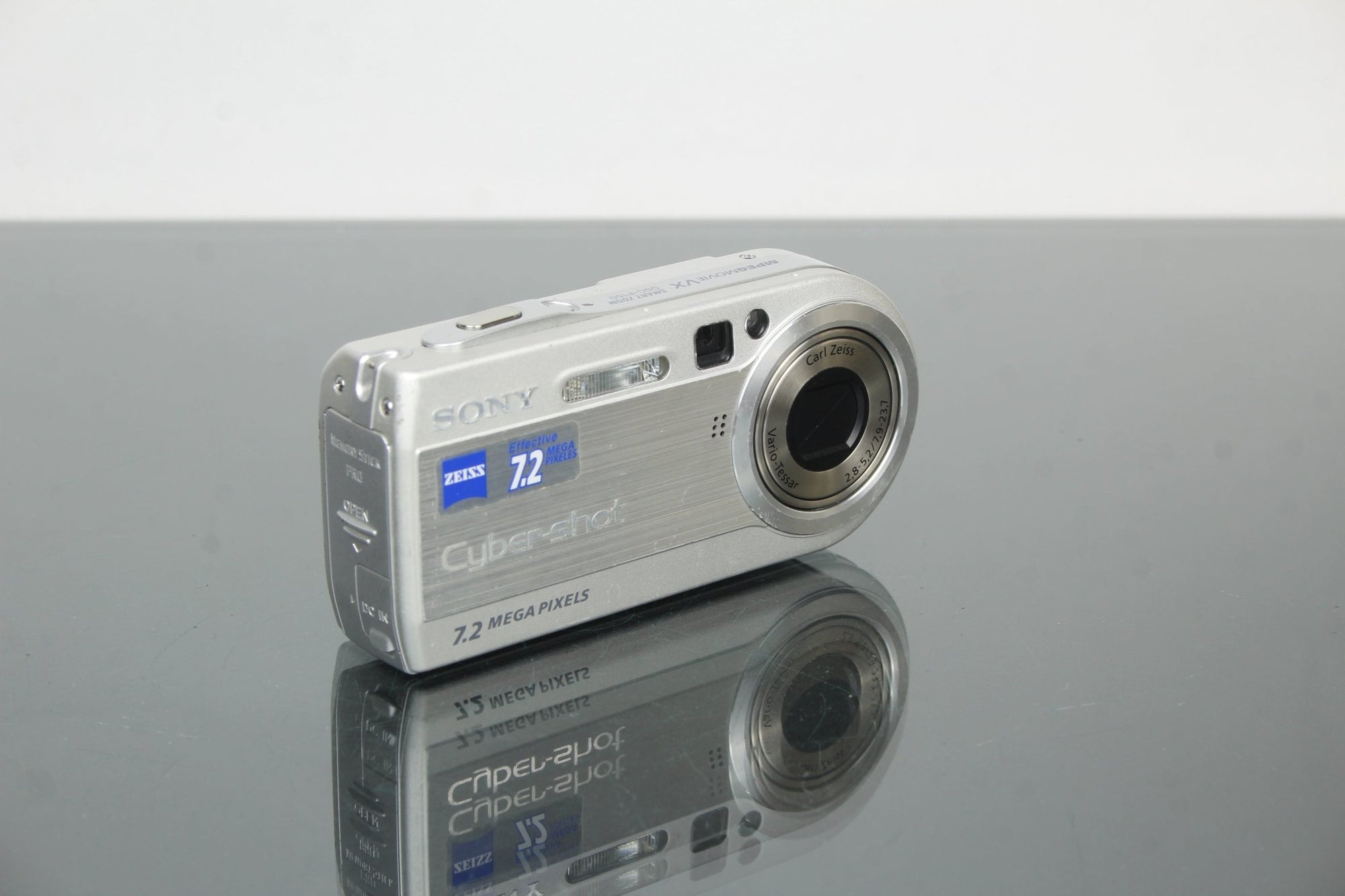 Sony Cyber - shot DSC - P150 - Dutch|Thrift