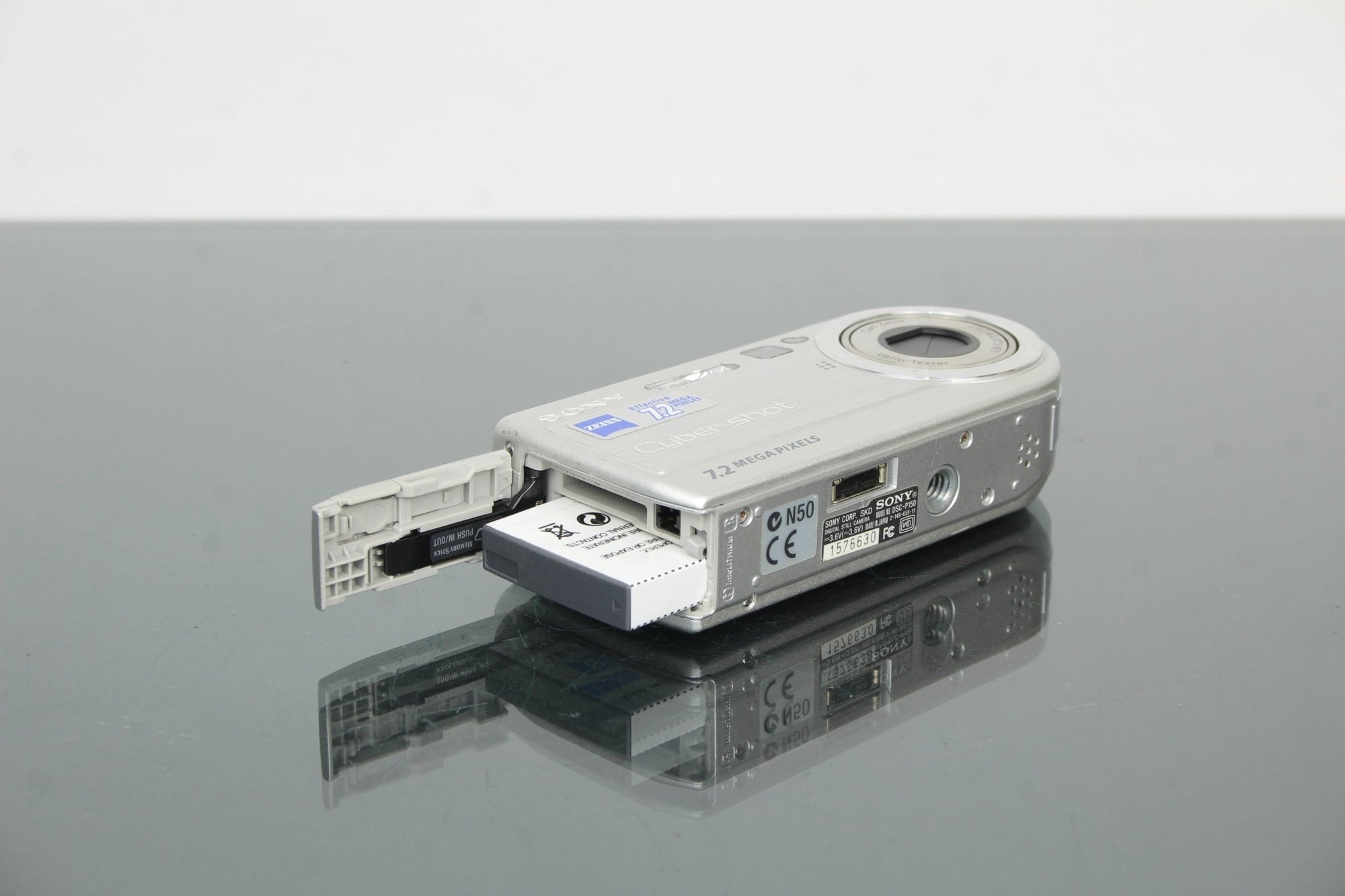 Sony Cyber - shot DSC - P150 - Dutch|Thrift