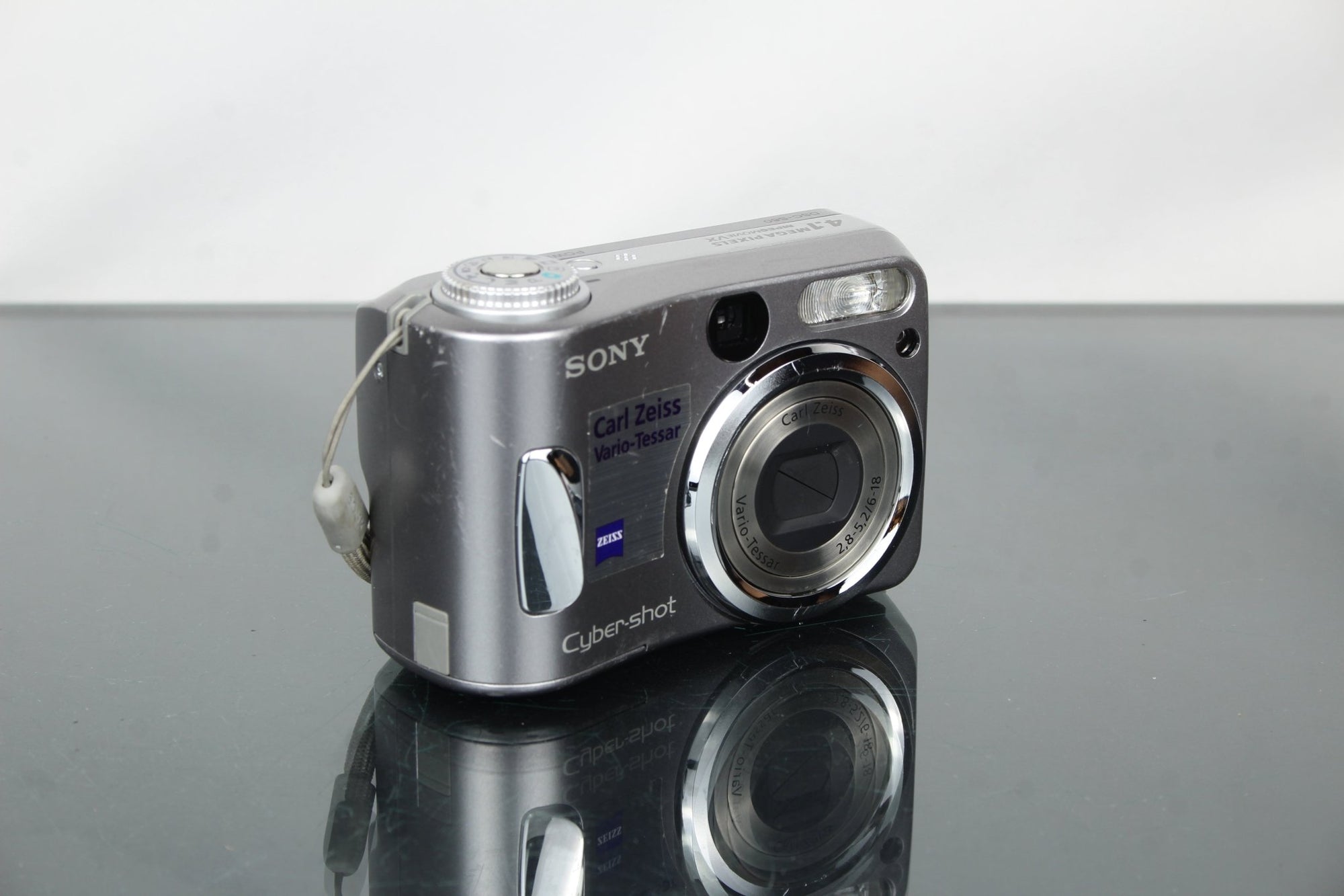 Sony Cyber - shot DSC - S60 - Dutch|Thrift