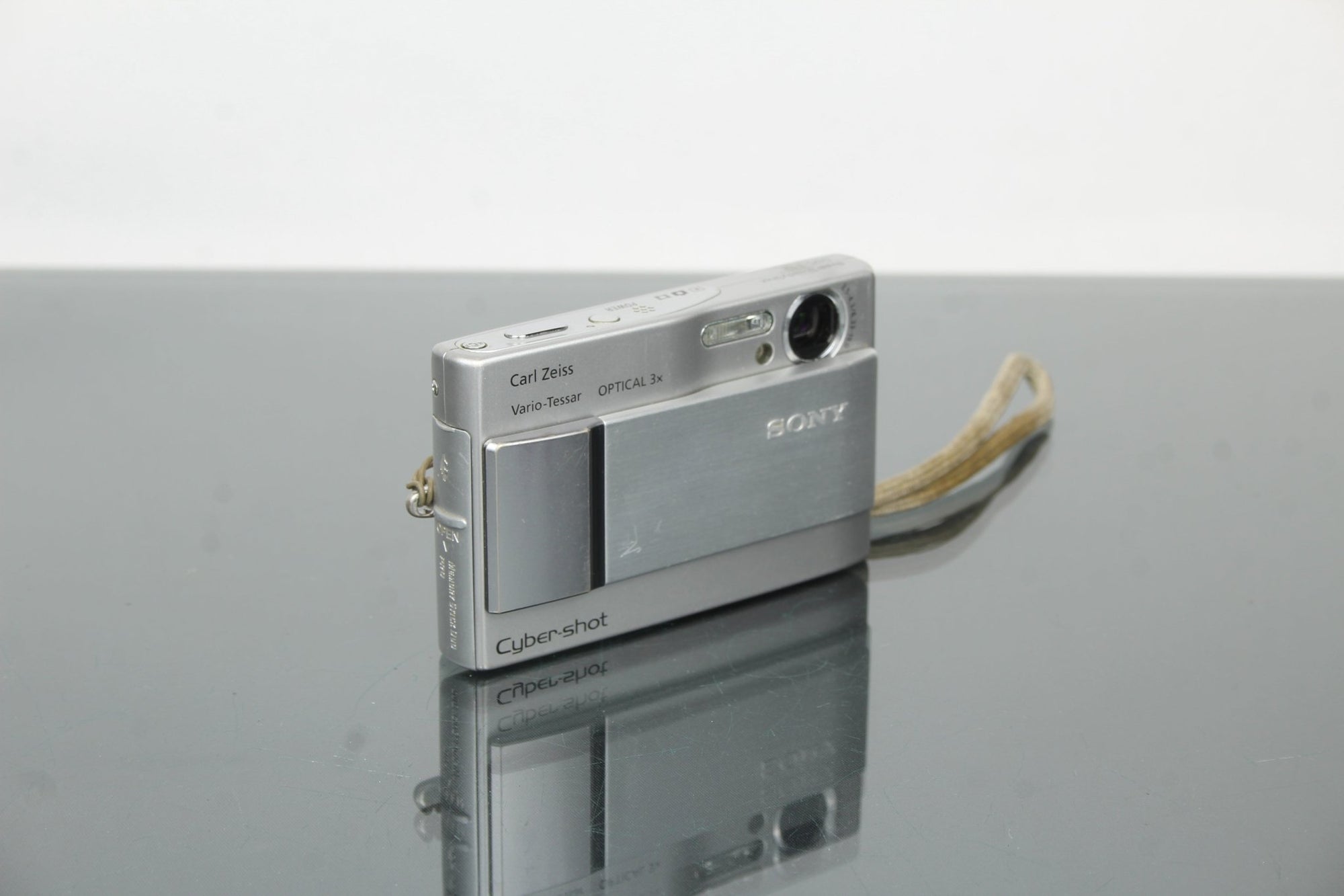 Sony Cyber - shot DSC - T10 - Dutch|Thrift