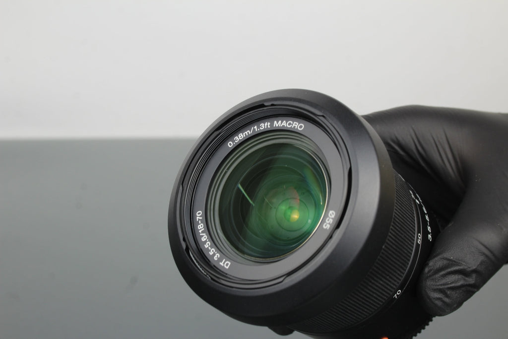 Sony DT 18 - 70mm F3.5 - 5.6 + Sony A - mount - Dutch|Thrift