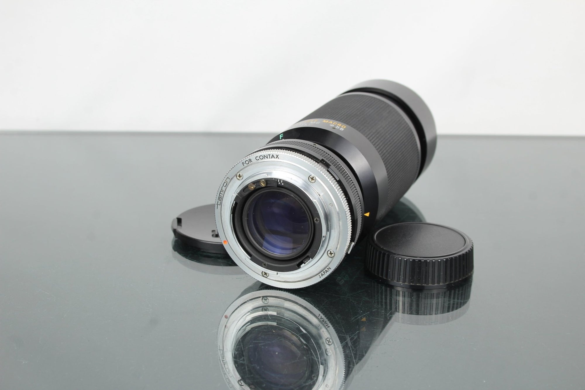 Tamron 1:3.8 80 - 210mm for Contax Adaptall 2 - Dutch|Thrift