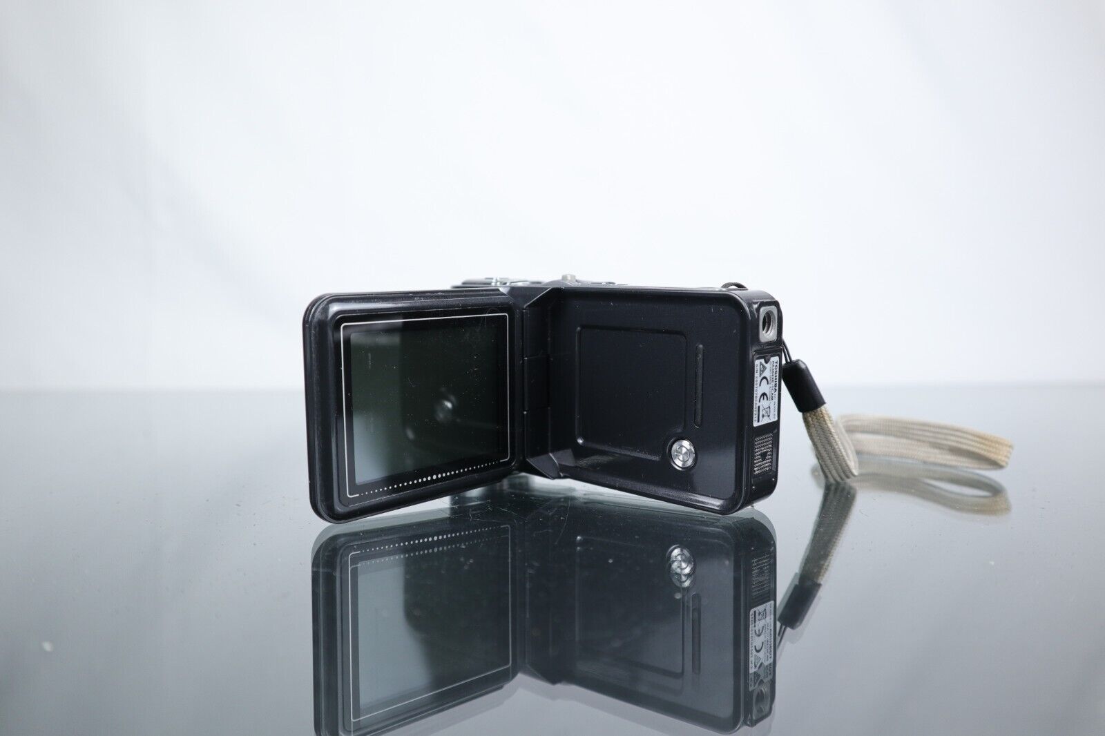 📷 Toshiba PA3622E - 1CAM | Digital Camcorder | Black - Dutch|Thrift