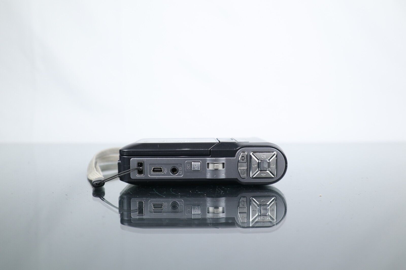 📷 Toshiba PA3622E - 1CAM | Digital Camcorder | Black - Dutch|Thrift