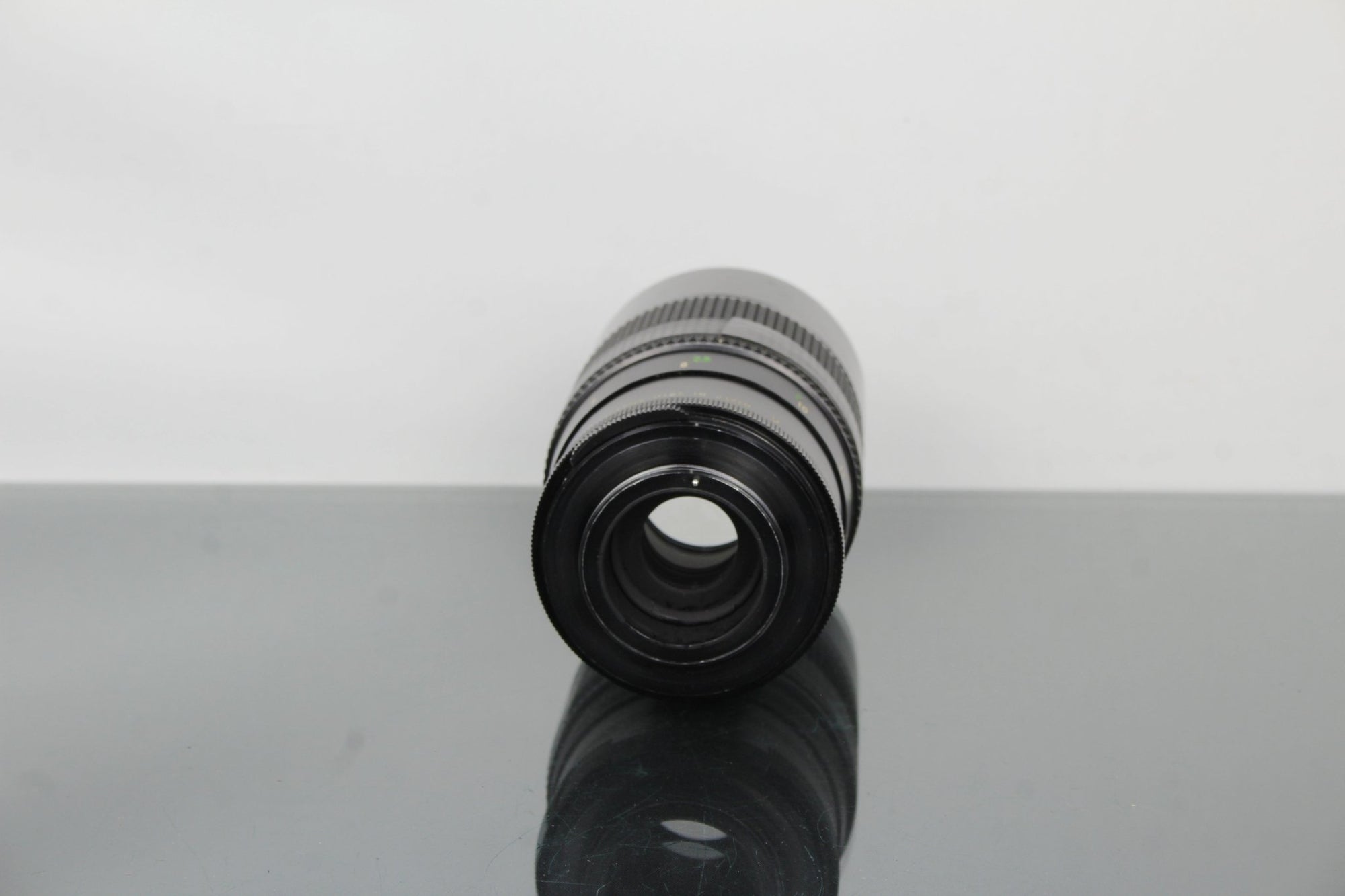 Vivitar Lens - 200mm 1:3.5 Auto telephoto M42 Mount - Dutch|Thrift