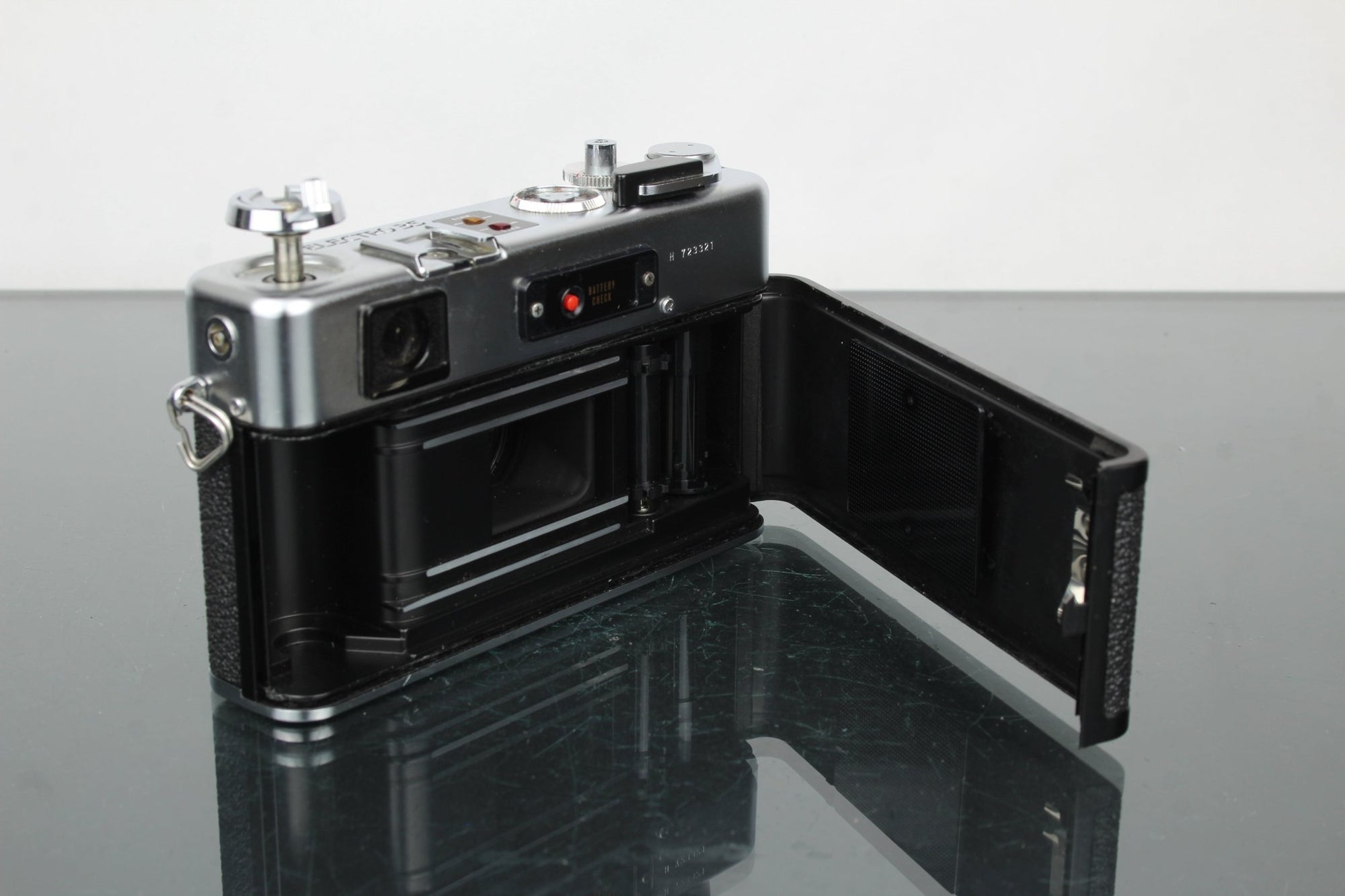 Yashica Electro 35 GSN - Dutch|Thrift
