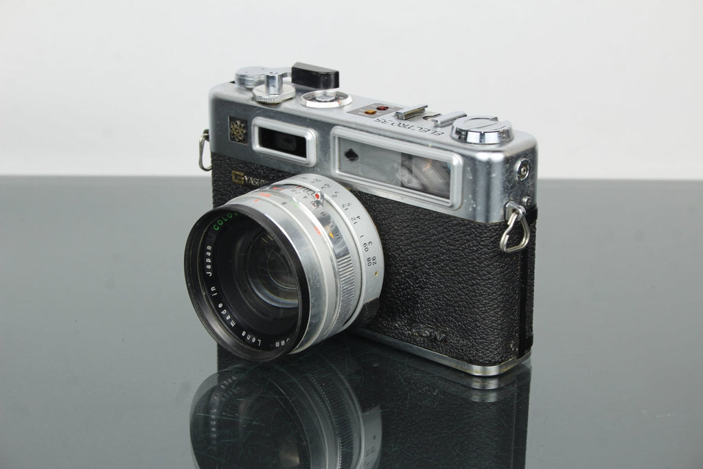 Yashica Electro 35 GSN - Dutch|Thrift