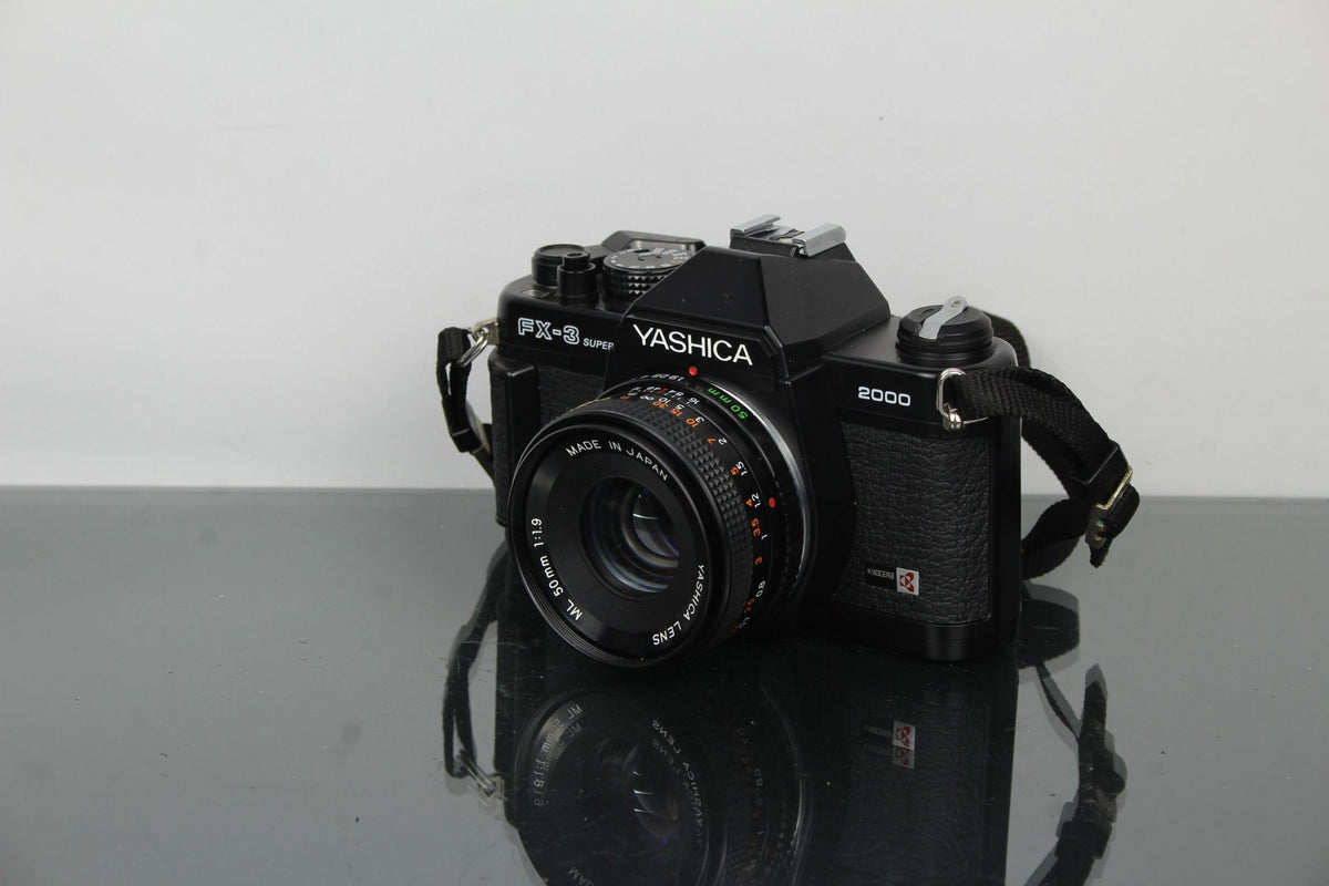 Yashica FX - 3 Super 2000 + Yashica ML 50mm 1:1.9 lens - Dutch|Thrift