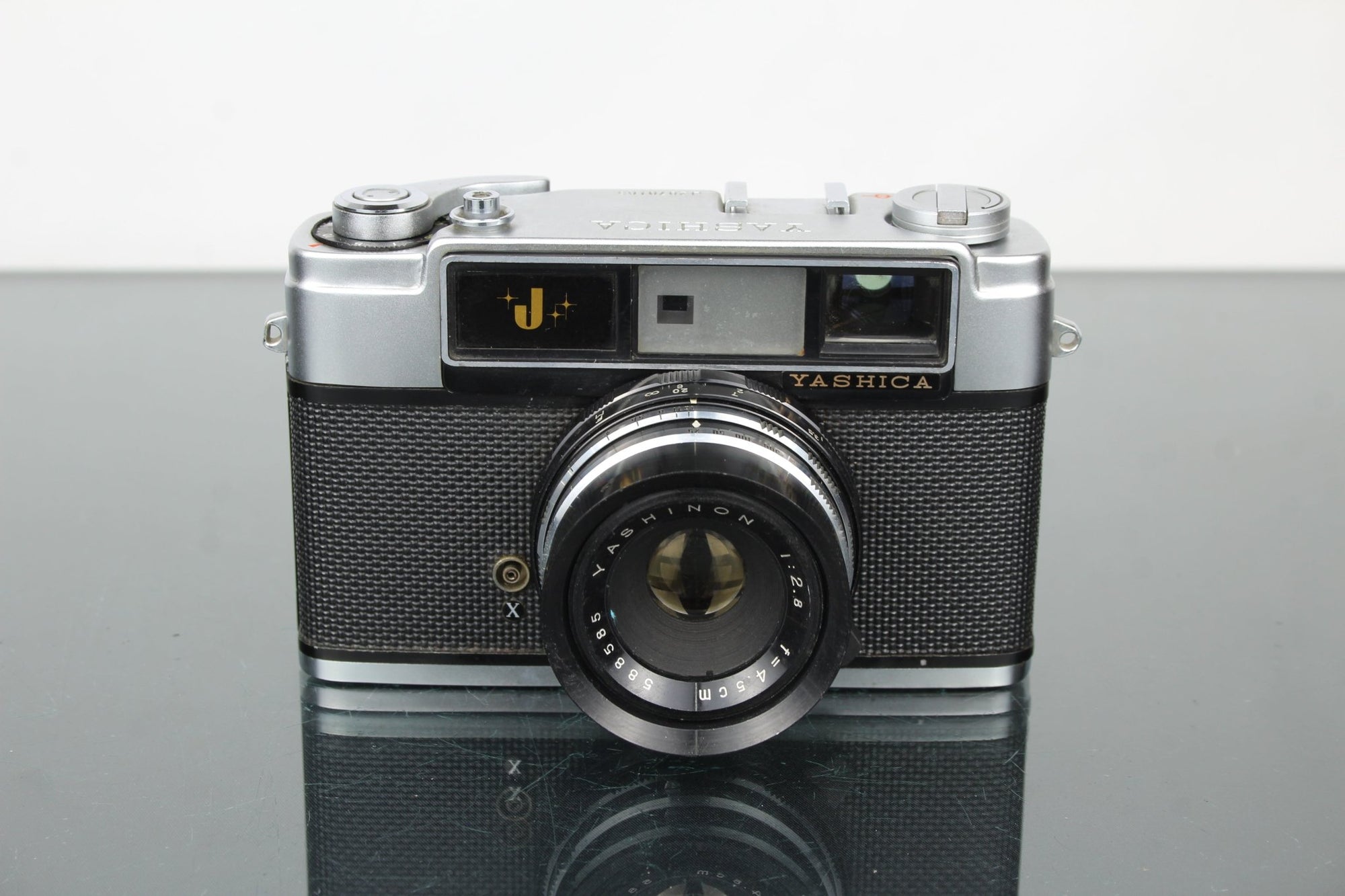 Yashica J - Dutch|Thrift