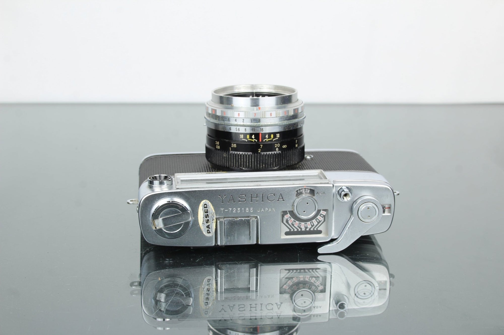 Yashica Minister - D - Dutch|Thrift