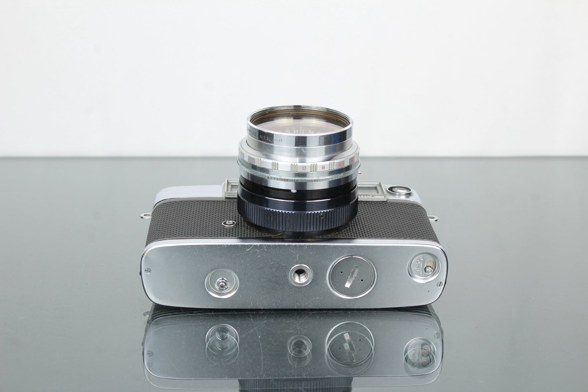 Yashica Minister - D - Dutch|Thrift