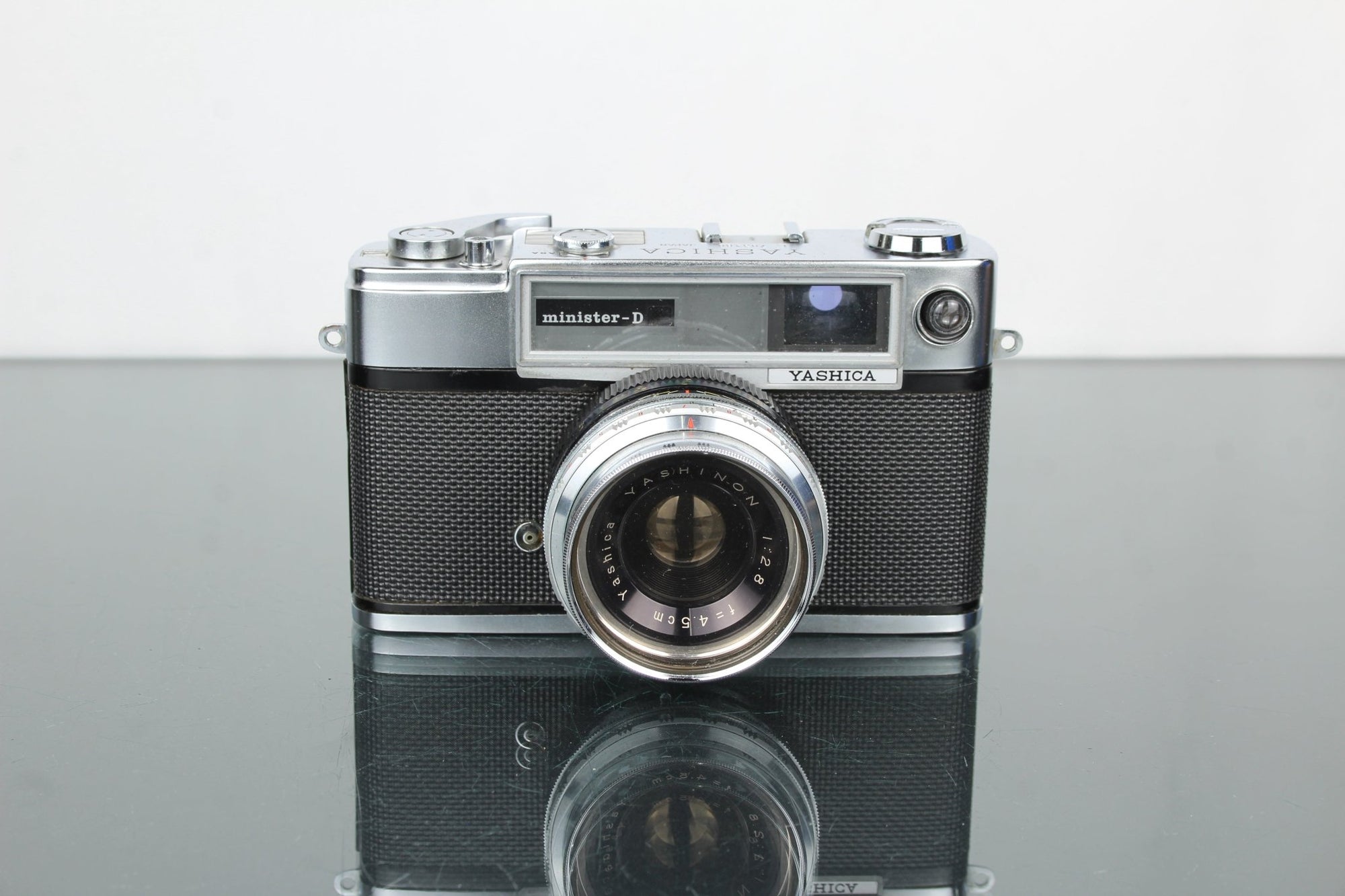 Yashica Minister - D - Dutch|Thrift