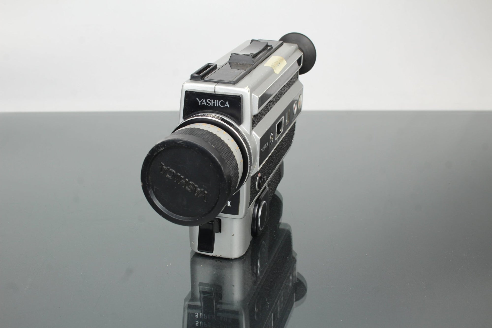 Yashica Super - 40K - Dutch|Thrift