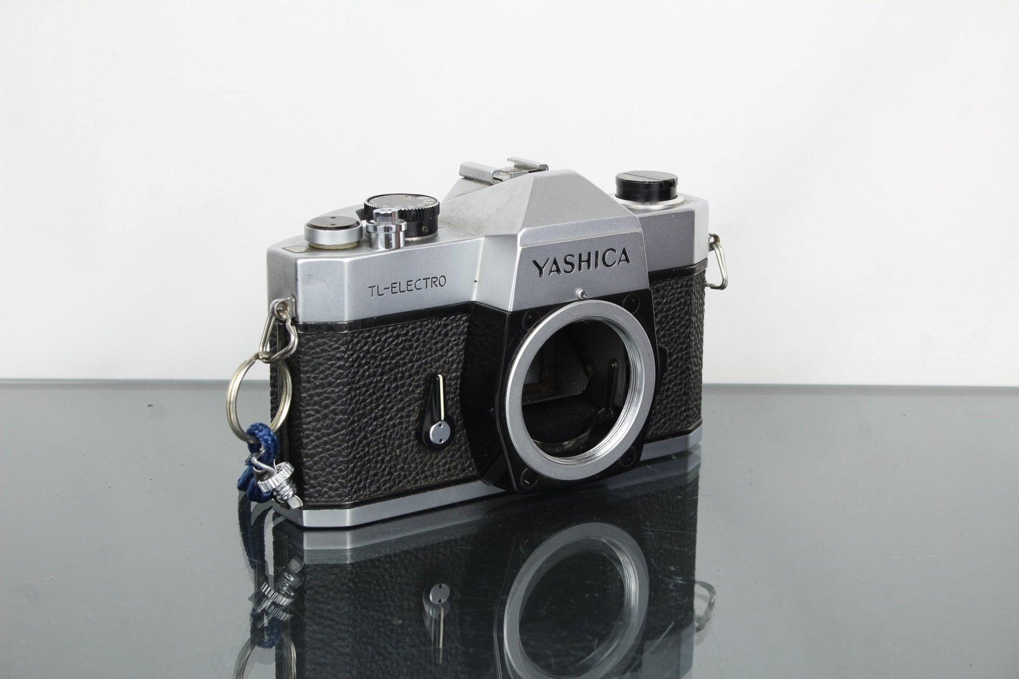 Yashica TL - ELECTRO - Dutch|Thrift